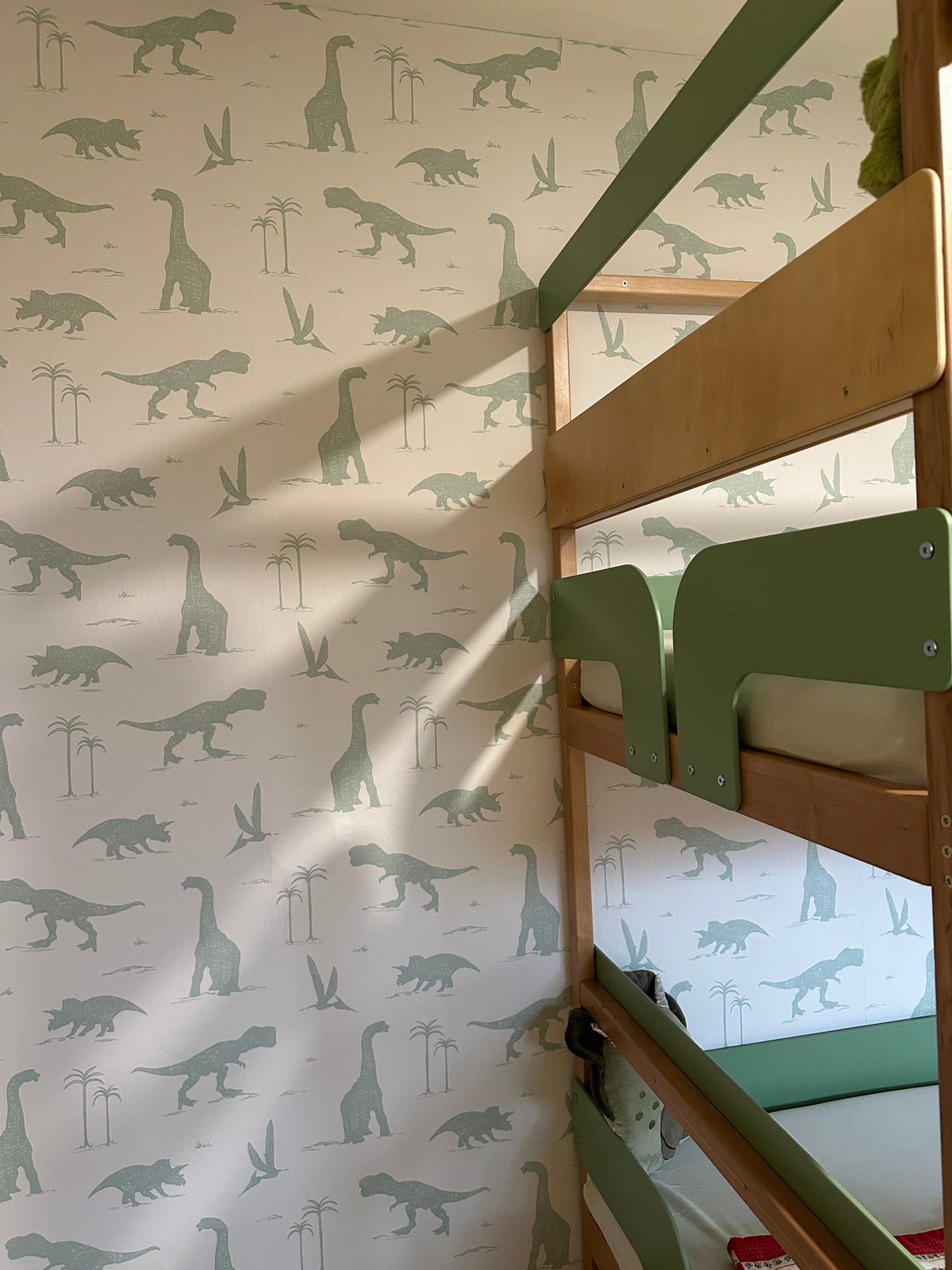 Arlo Wallpaper by Hufton Studio, photo 4 of 19
