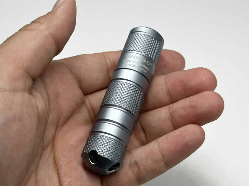 Ultra Compact Floodmaster AA / 14500 Flashlight by Maratac®