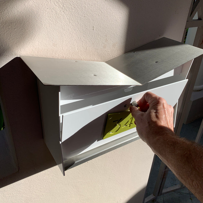 ButterFly Box in ARCTIC WHITE - Wall Mount Mailbox