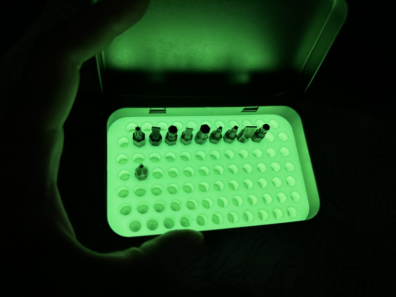 Itty Bitty Bit Holder For BIG Tins ( Gen 2 )