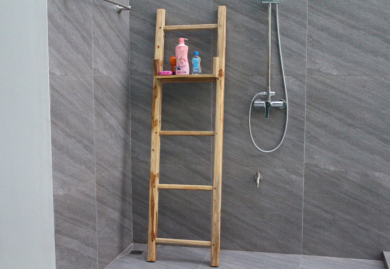 Haussmann® Teak Teak Towel Ladder 18 x 64 in H Adj Shelf Teak Oil