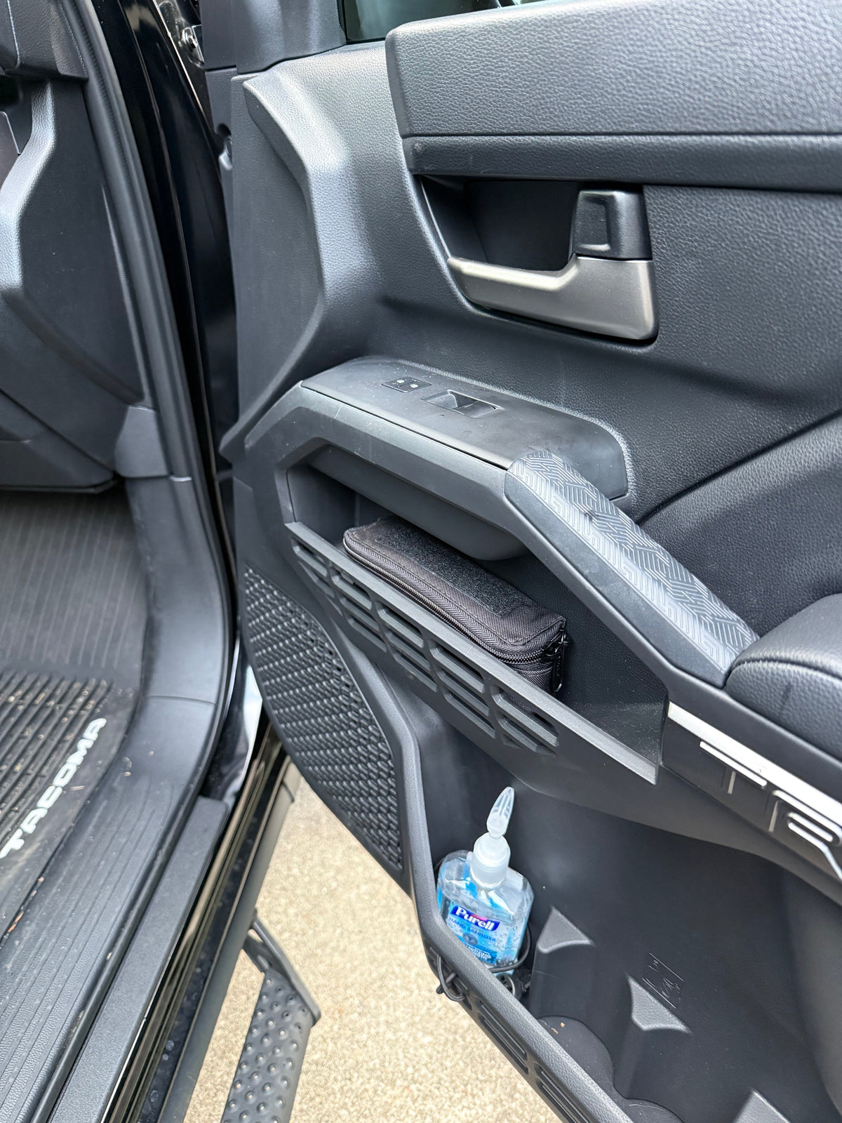 Toyota Tacoma Cubby Pouches, photo 2 of 5