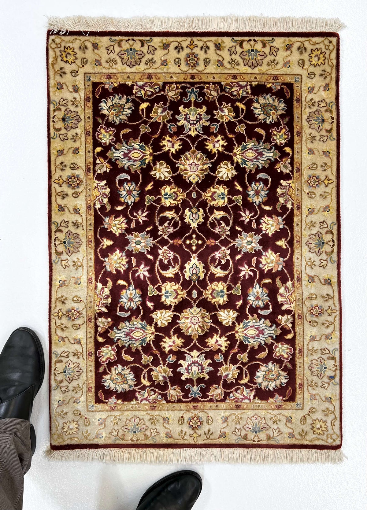 Wool w. silk Kumkapi red/gld 2x3, photo 5 of 5