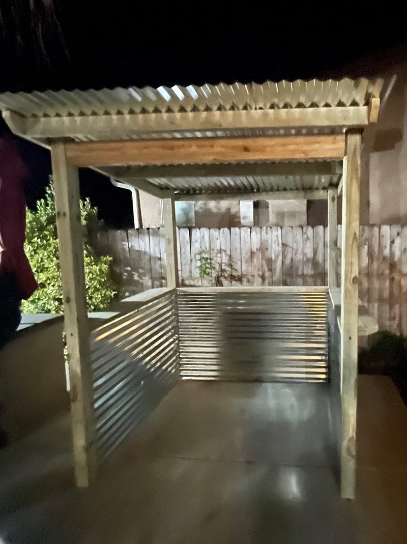 Tavern-To-Grill 6' x 5'