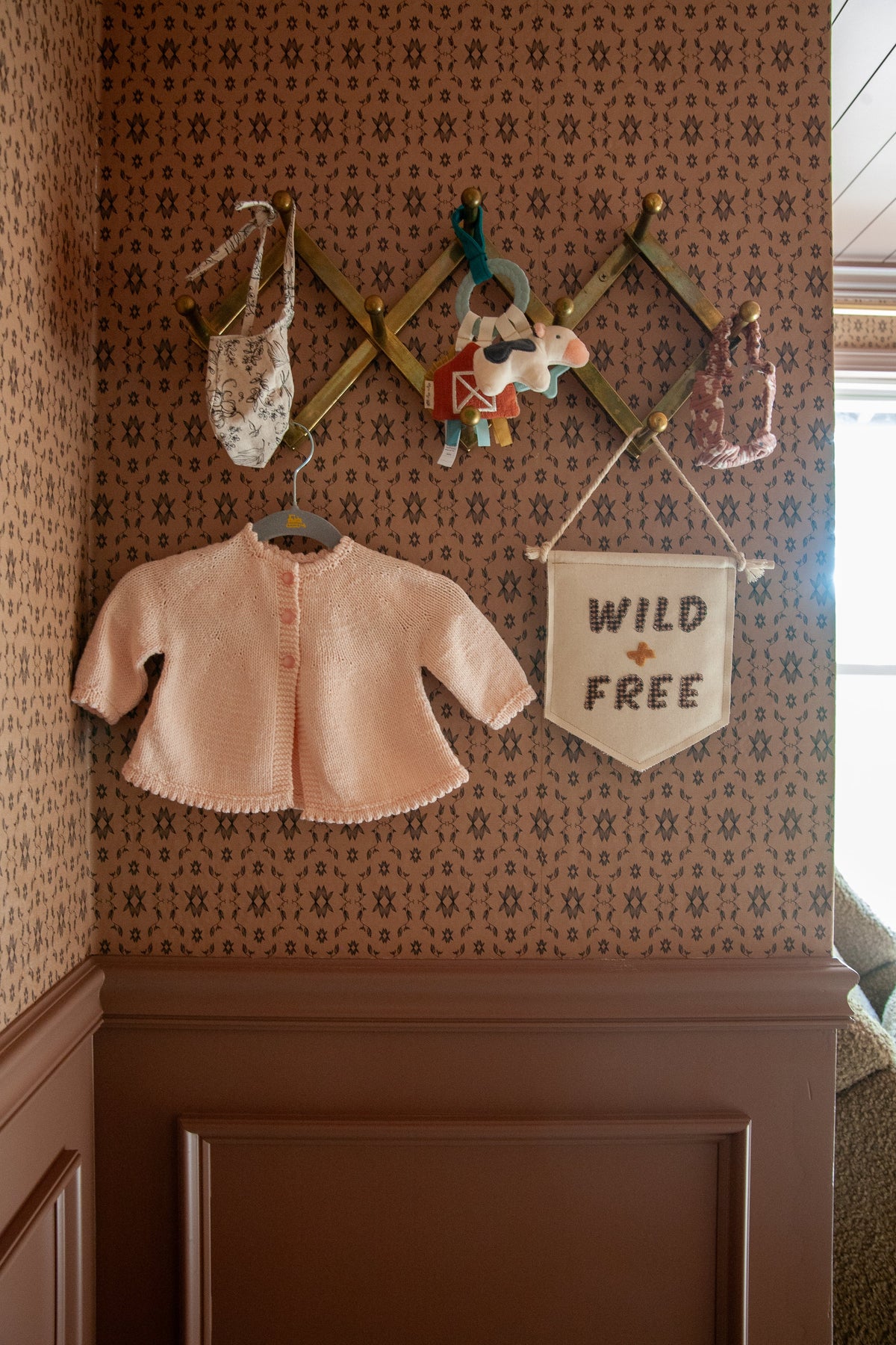 Zara Wallpaper by Thoroughfare Design, photo 3 of 17