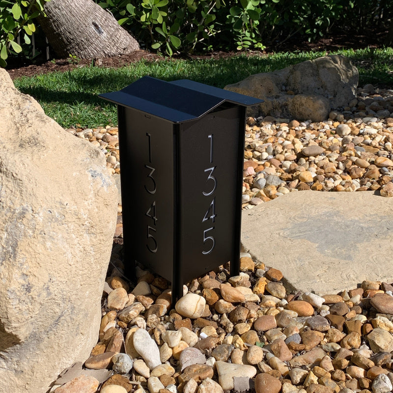 RadiantLight 14" tall ADDRESS MARKER Landscape Light - Garden Light