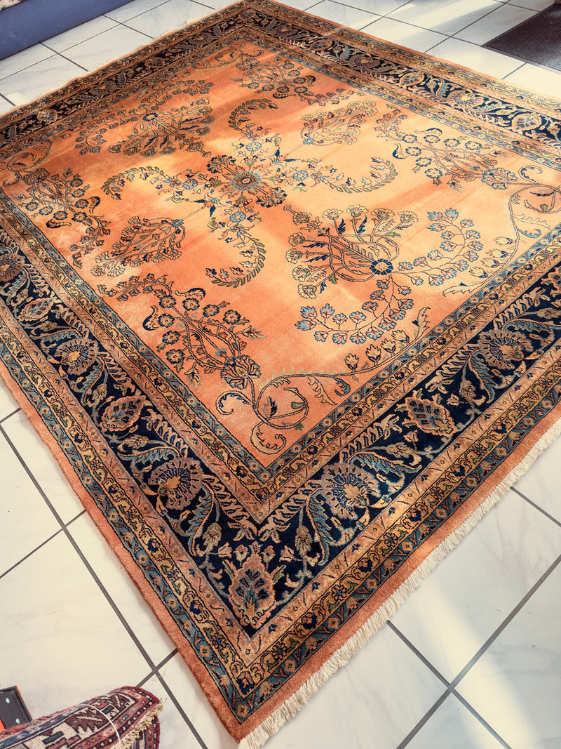 Hand-Knotted Indo-Sarouk Wool Rug – 8' x 10' – Peach Field with Navy Border