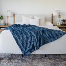 PATTERNED FAUX FUR XL THROW BLANKETS by Saranoni