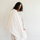 PATTERNED FAUX FUR THROW BLANKETS by Saranoni