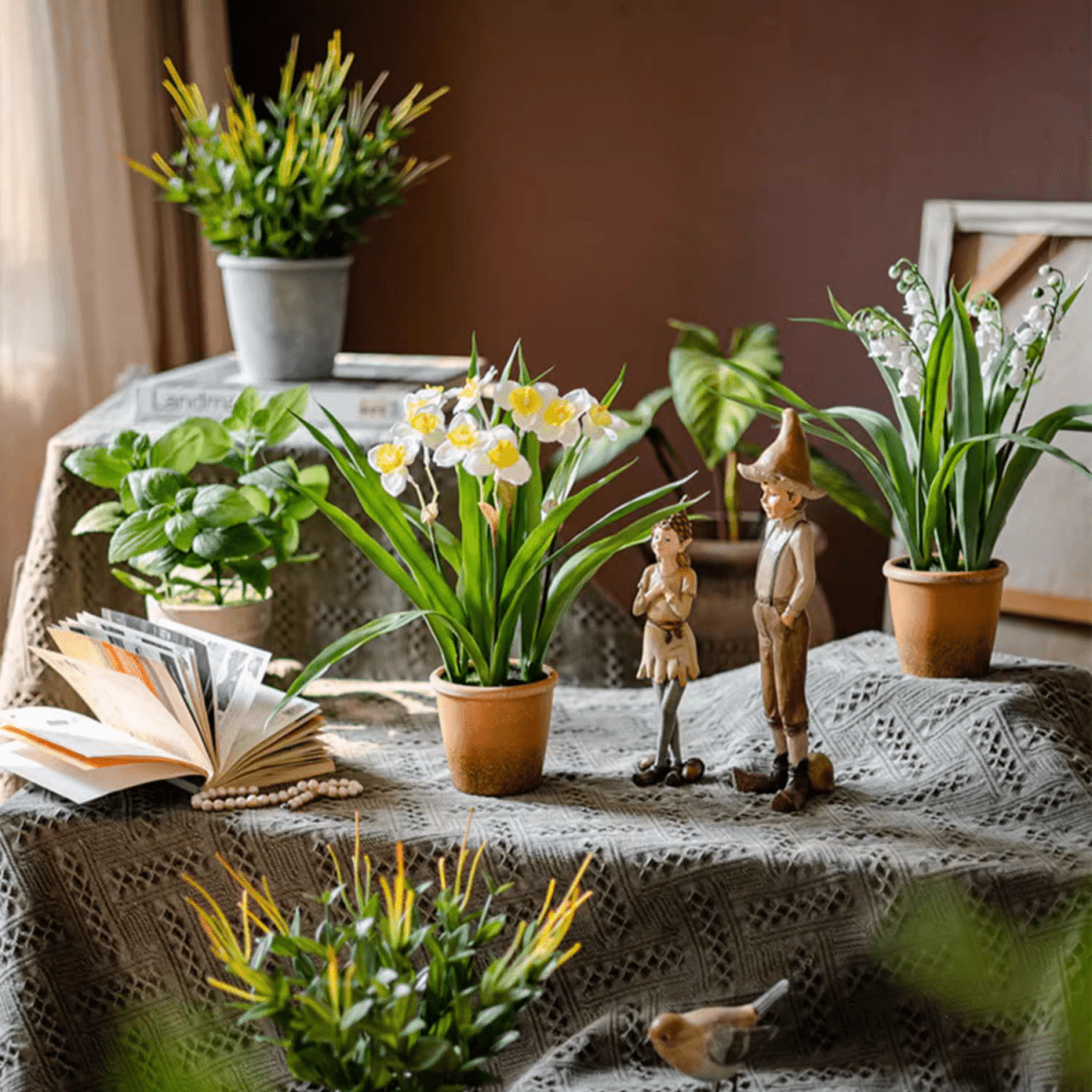 Faux Daffodil in Brown Pot, photo 2 of 6