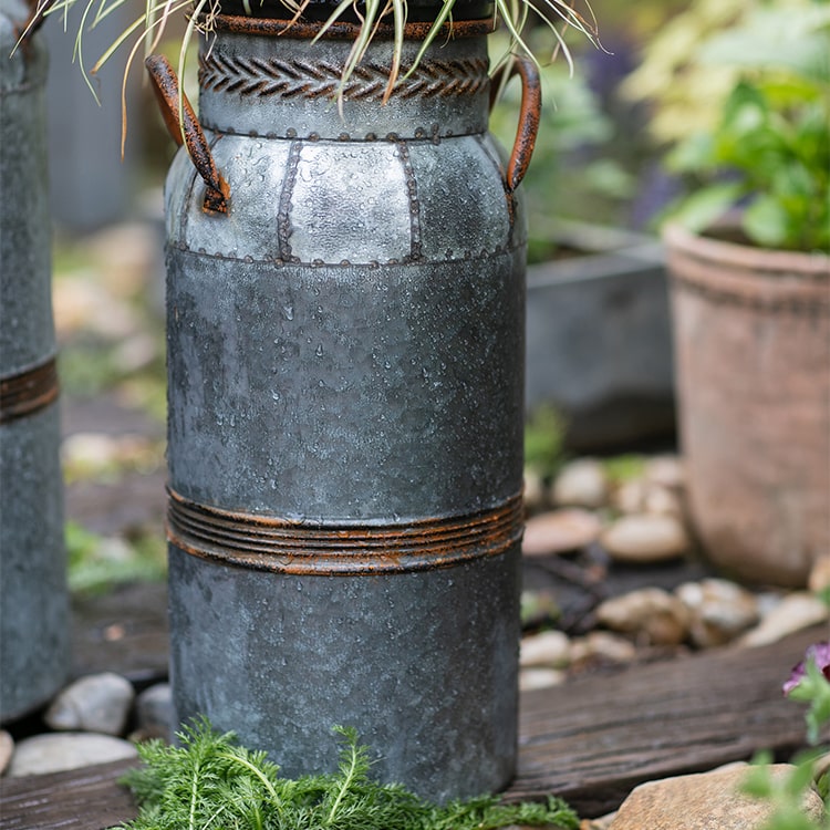 Restoration Flower Pot Gray Brown Round Metal