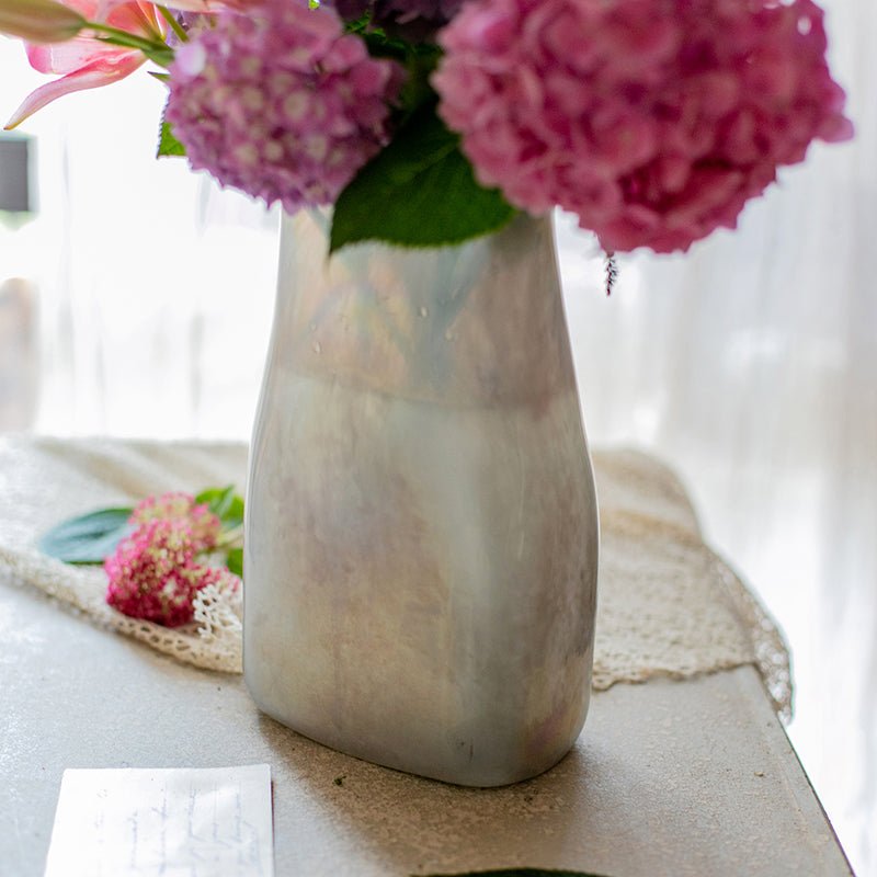 Gradient Color Art Glass Vase, photo 4 of 12