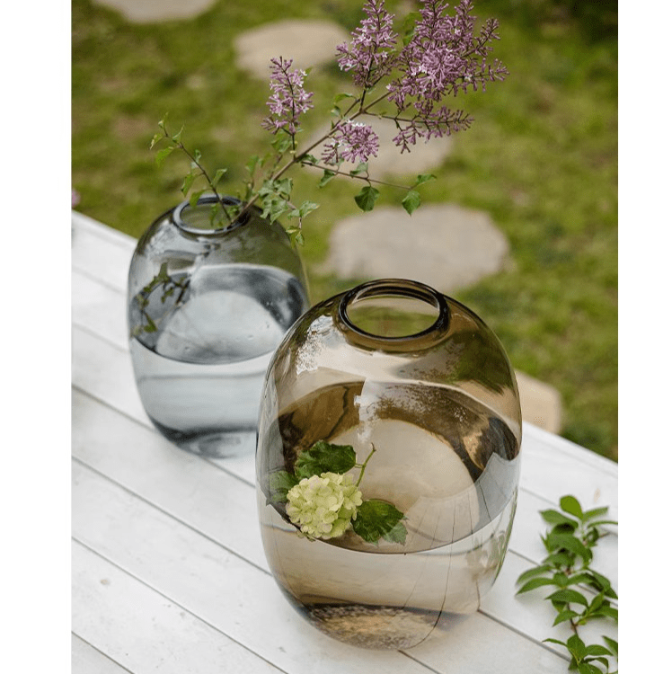 Modern Clear Glass Vase, photo 10 of 11