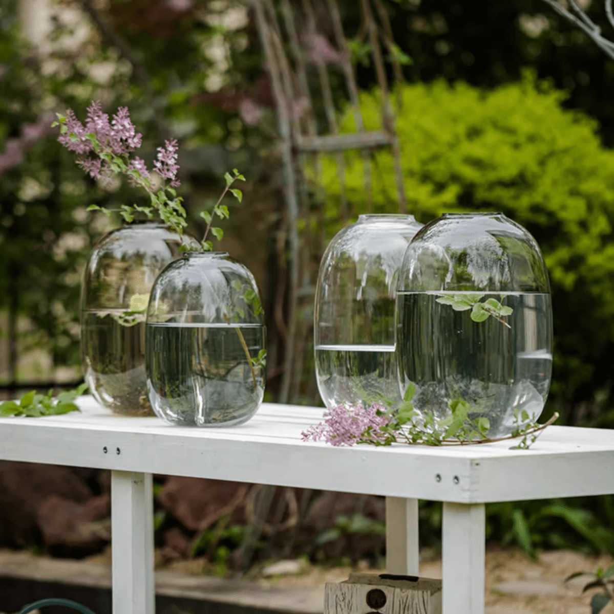Modern Clear Glass Vase, photo 4 of 11