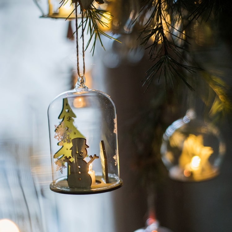 Christmas Tree Ornament Glass Ball Randomly Picked Set of 2