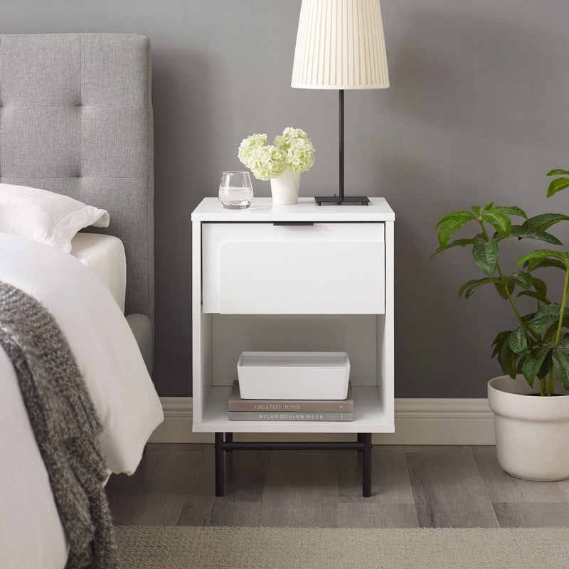 18" Contemporary 1-Drawer Nightstand