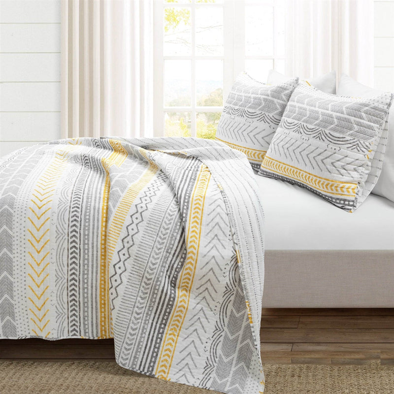 King Scandinavian Grey/Yellow/White Chevron Stripe Reversible Cotton Quilt Set, photo 2 of 5