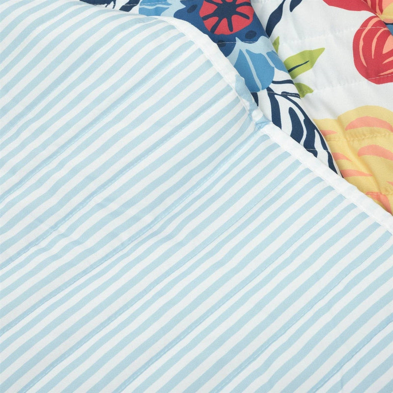 King size Lightweight Floral Navy Blue Coral White 3-Piece Polyester Quilt Set, photo 4 of 5