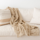 PATTERNED FAUX FUR XL THROW BLANKETS by Saranoni