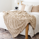 PATTERNED FAUX FUR XL THROW BLANKETS by Saranoni