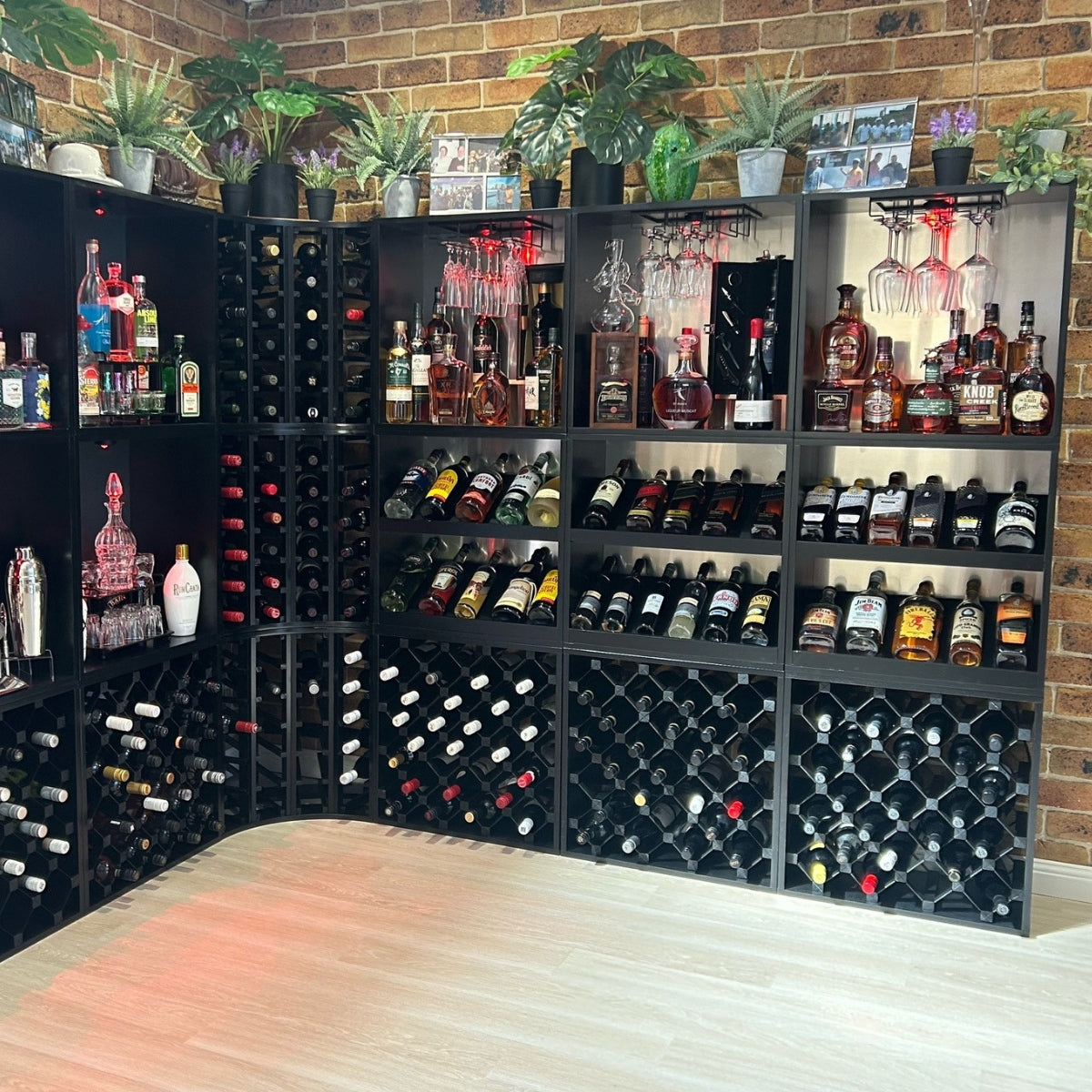 4-Column 24-Bottle Curved Corner Wine Cube - 18mm Thick, photo 15 of 15