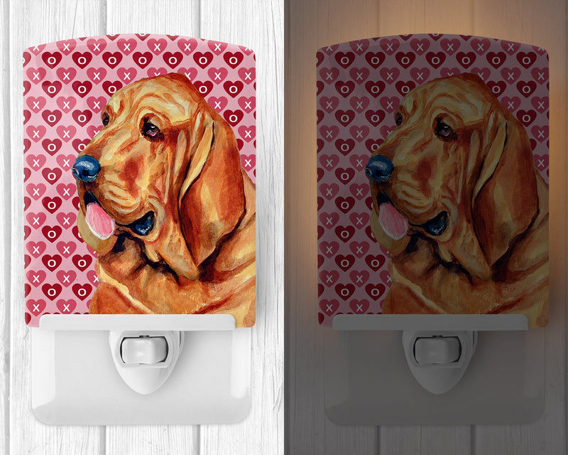 Bloodhound Hearts Love and Valentine's Day Portrait Ceramic Night Light LH9151CNL