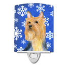 Silky Terrier Winter Snowflakes Holiday Ceramic Night Light Compact, UL-Certified, Ideal for Bedroom, Bathroom, Nursery, Hallway, Kitchen, 6x4x3, Multicolor