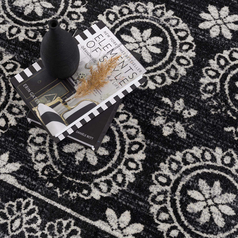 Kahramankazan Washable Area Rug