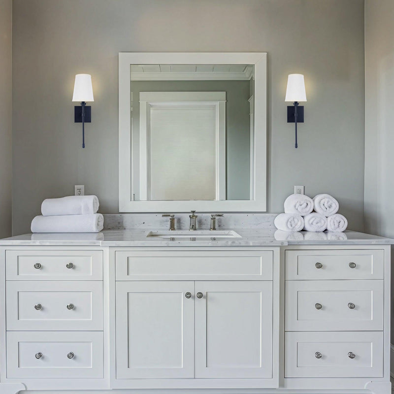 Manor Modern Traditional 1-Light Wall Sconce Light