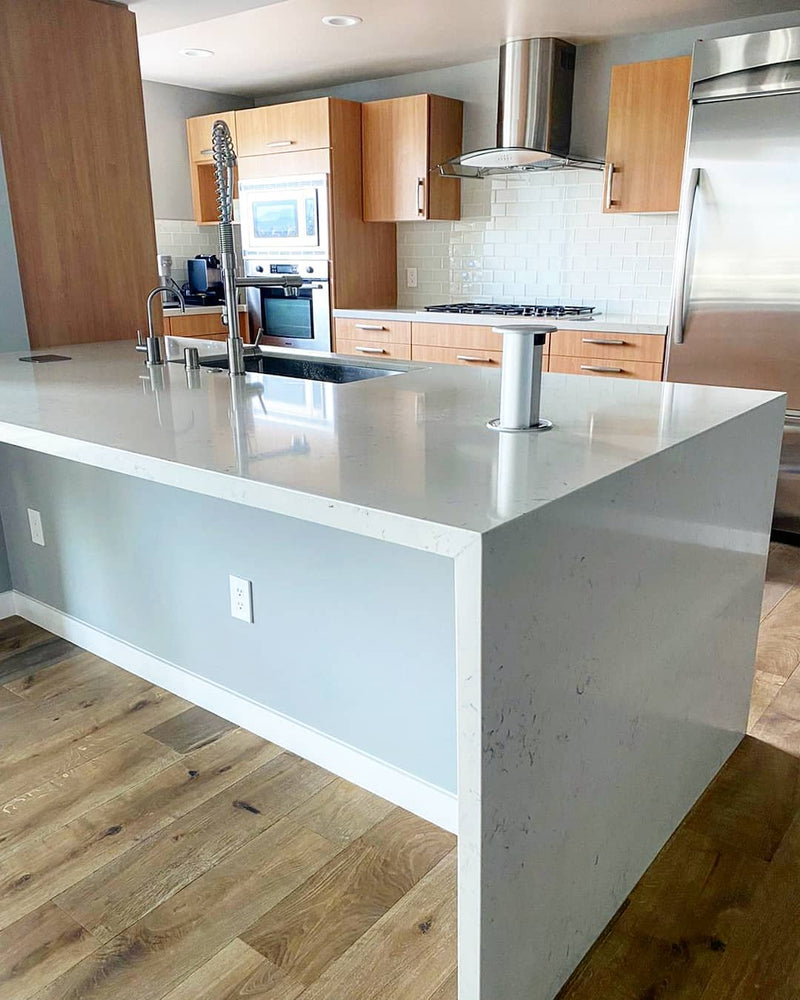 MSI Carrara Grigio® Premium Quartz Prefabricated Countertop