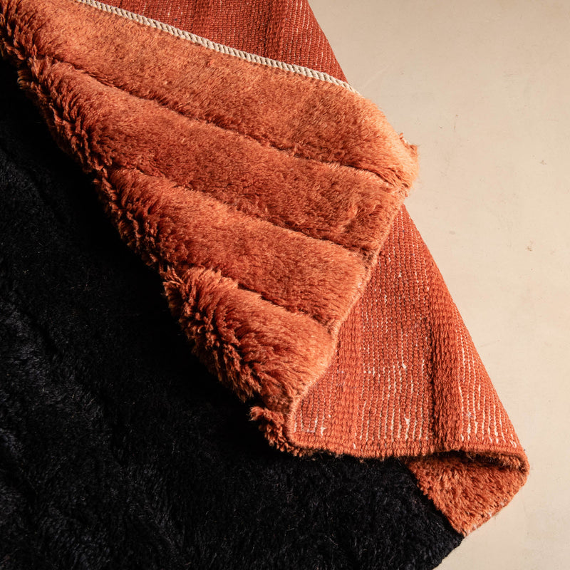 Aberkan - Luxury Shag Moroccan Rug