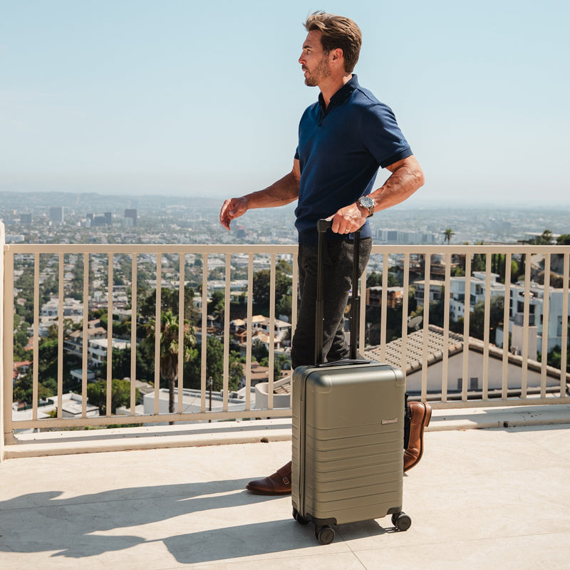 Essential Collection Suitcase Dark Olive Metallic