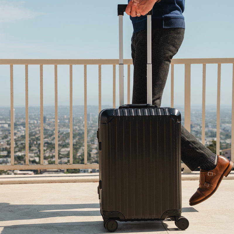 TREVA Aluminum Suitcase Black