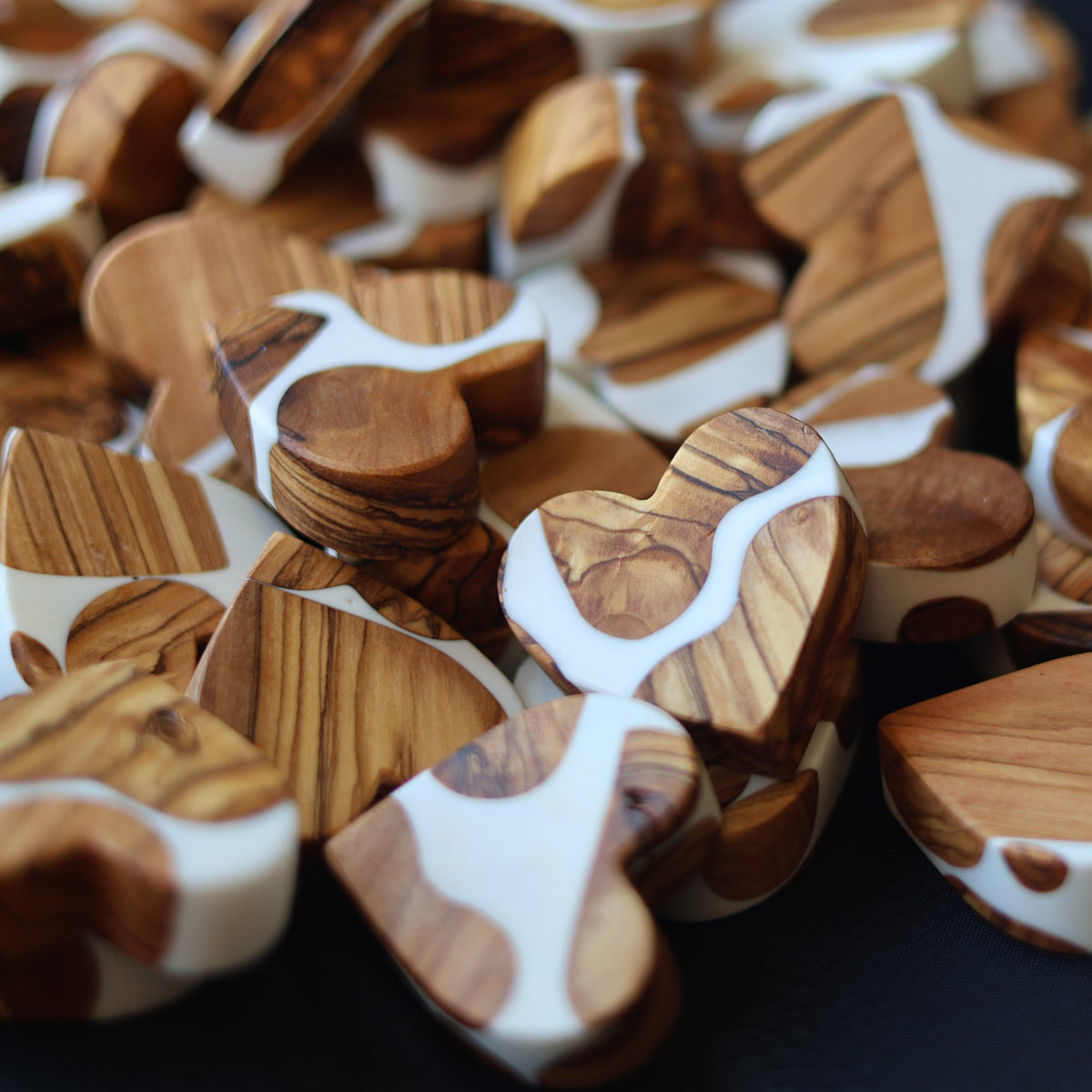 Reclaimed Olive & Resin Hearts, photo 10 of 10
