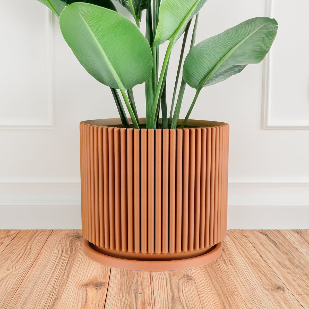 Mid-Century Ribbed Planter, photo 5 of 18