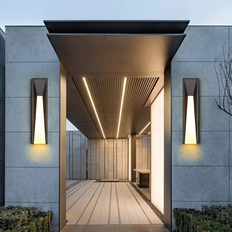 Modern Outdoor LED Waterproof Wall Lamp for Courtyard, Balcony