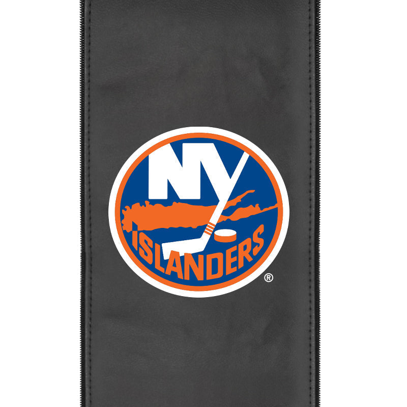 Silver Club Chair with New York Islanders Logo