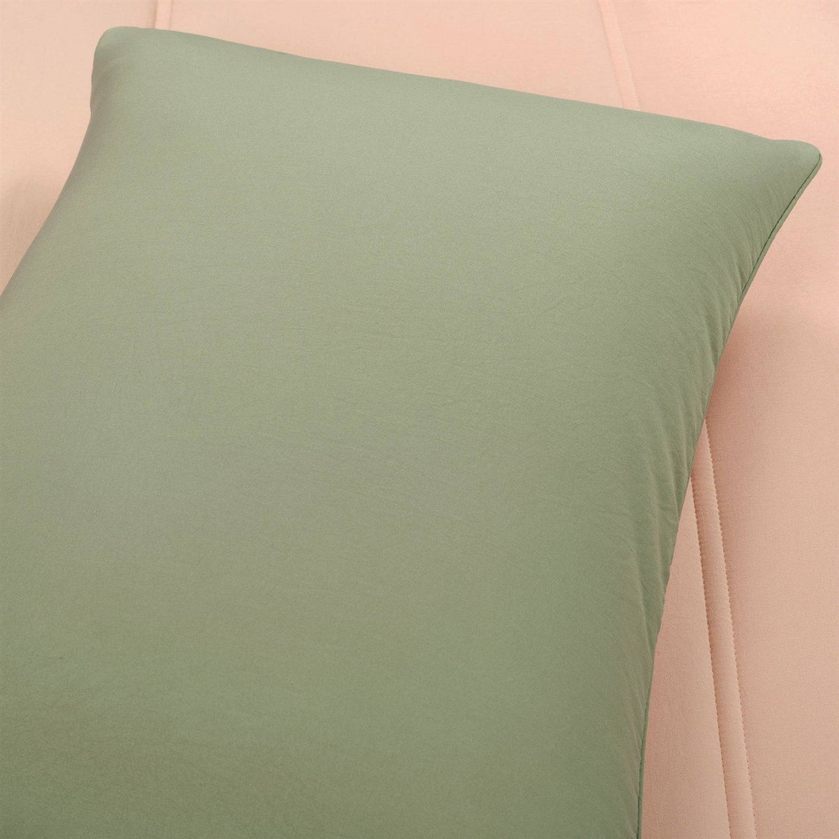 Twin/XL Soft Lightweight Reversible Quilted Comforter Set in Green/Pink, photo 5 of 5