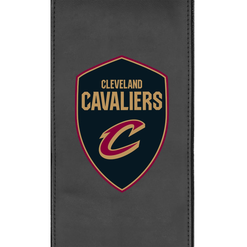 PhantomX Mesh Gaming Chair with Cleveland Cavaliers Global Logo