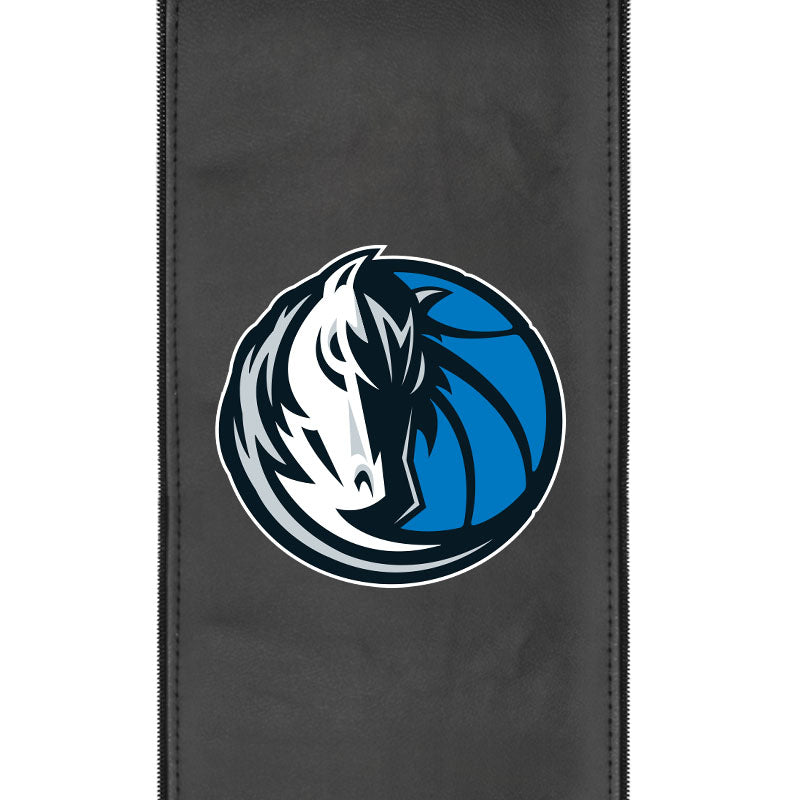 Stealth Power Plus Recliner with Dallas Mavericks