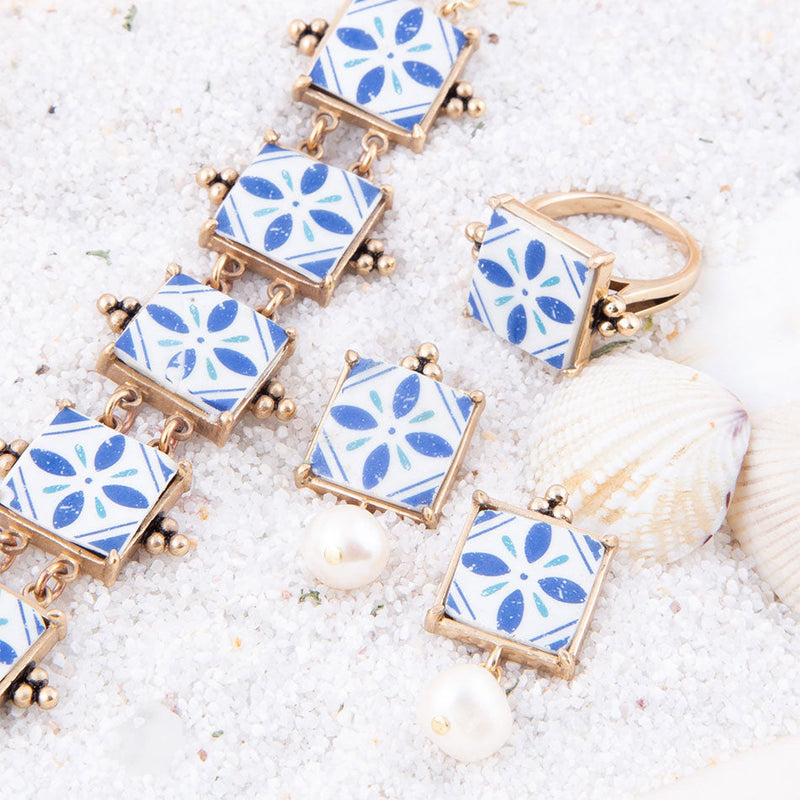 Santorini Dreams Tile Freshwater White Pearl Post Golden Earrings