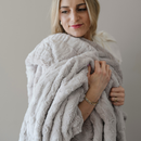 PATTERNED FAUX FUR THROW BLANKETS by Saranoni