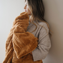 PATTERNED FAUX FUR THROW BLANKETS by Saranoni