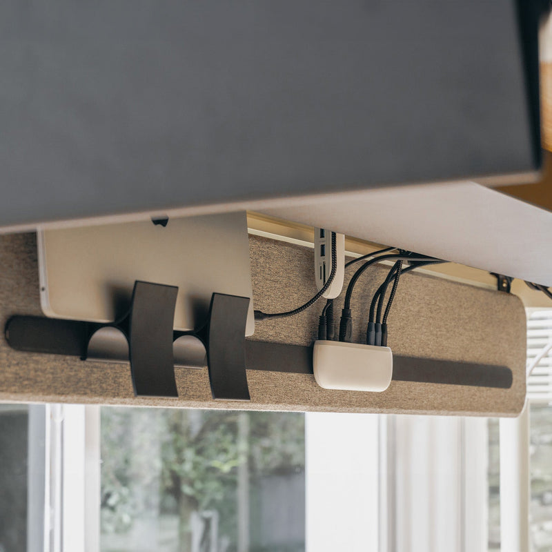 Pebble Pro - Portable Laptop Docking Station