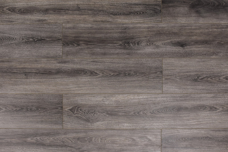 Platinum Embossed 8"x48" Laminate Flooring 12mm - True Chestnut