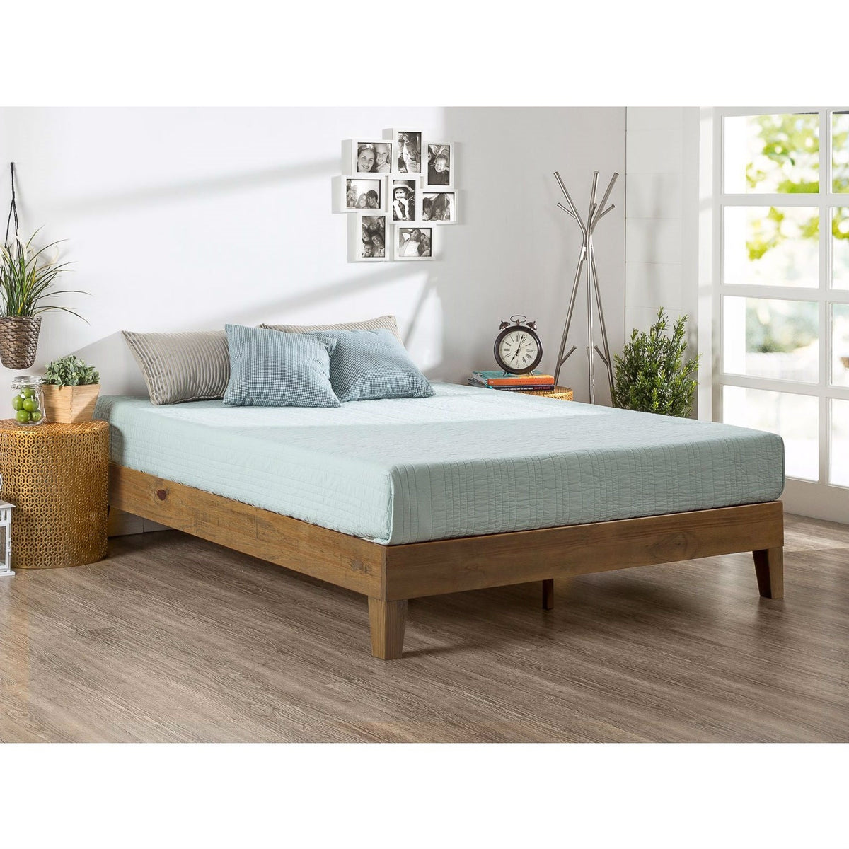 Queen size Solid Wood Modern Platform Bed Frame in Rustic Pine Finish, photo 2 of 3