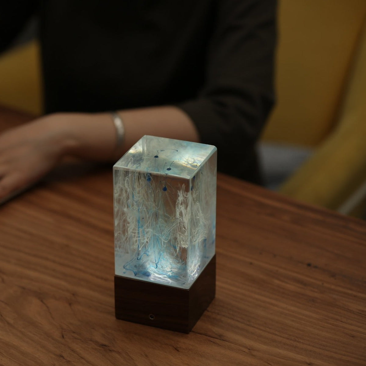 Resin table decor - Solar, photo 6 of 11