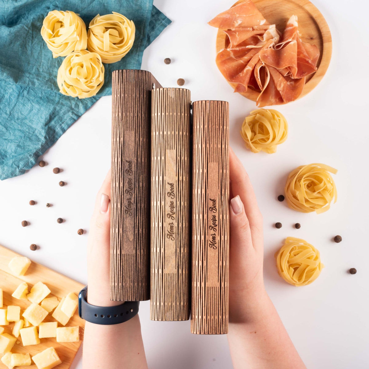 Wooden Recipe Book – Tomatoes Theme, photo 5 of 14