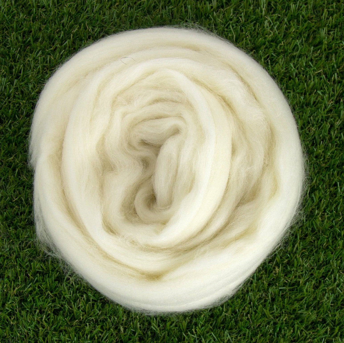Undyed Superwash Merino Combed Wool Top, photo 2 of 3
