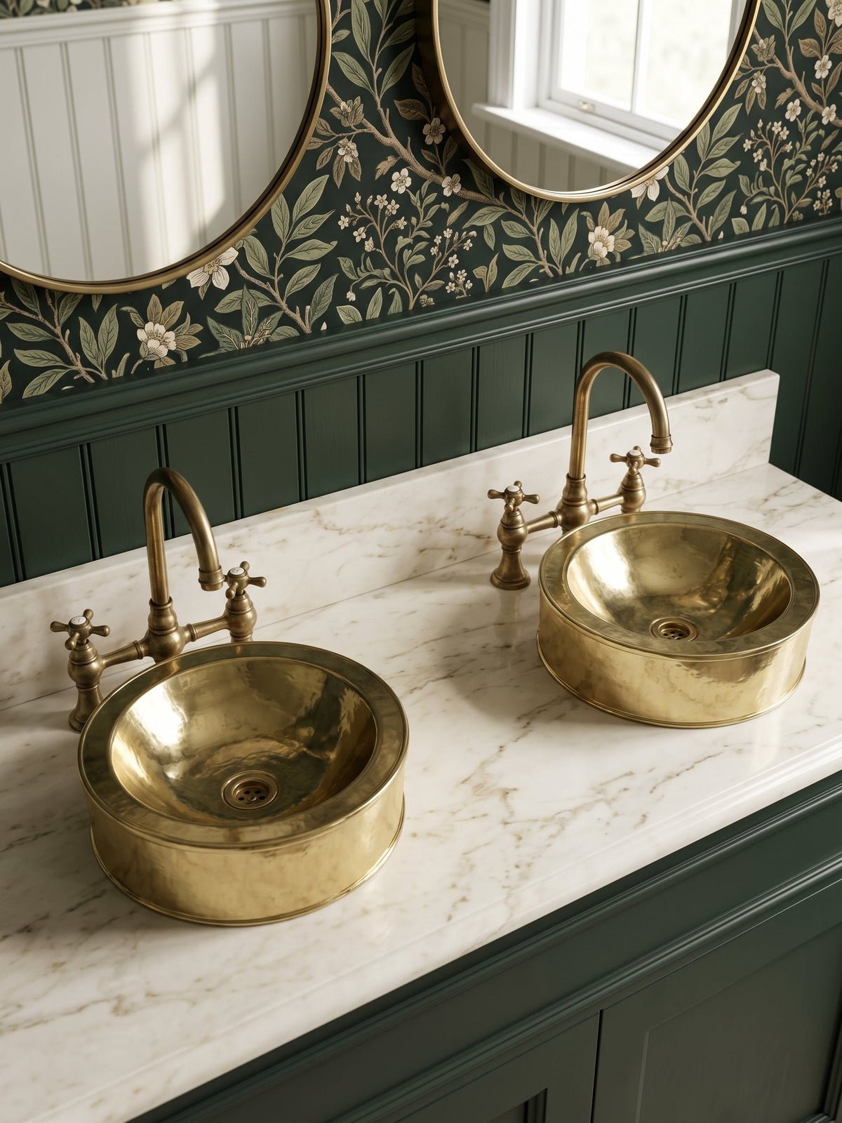 Round Brass Basin Sink - Hammered Gold Sink, photo 2 of 9